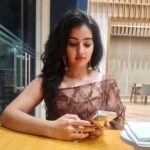 Malavika Menon Instagram – 🫠🍂 Thrissur Pooramngalude nadu  തൃശൂർ പൂരങ്ങളുടെ നാട്