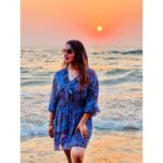 Malavika Menon Instagram - Life’s a 🏖️ 💜💖🧿🎆🤍✨🥳💟🎉🧿🤗 #goadiaries #sunburn #party #newyear #kickstarter #off #great #with #music #dance #love #harmony #peace #lights #friendship #family #blessed #grateful #sea #malavika