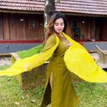 Malavika Menon Instagram - Peace is always beautiful😌❤️amidst all the chaos! @lands_end_wayanad @wild_range_trekkers_wayanad