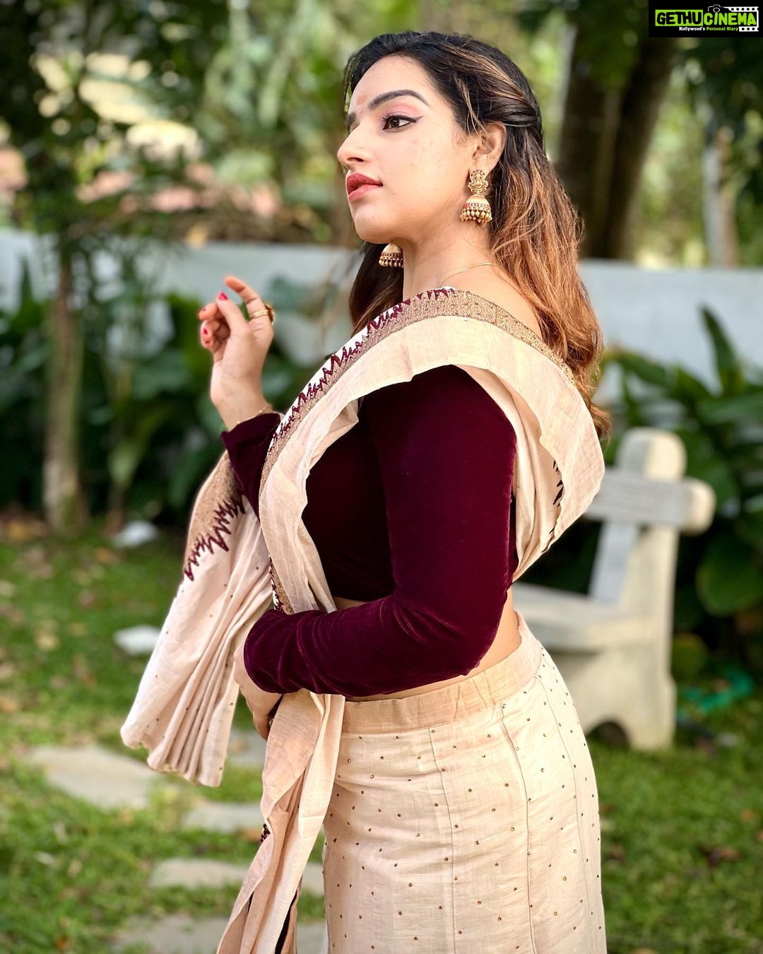 Malavika Menon - 58.5K Likes - Most Liked Instagram Photos