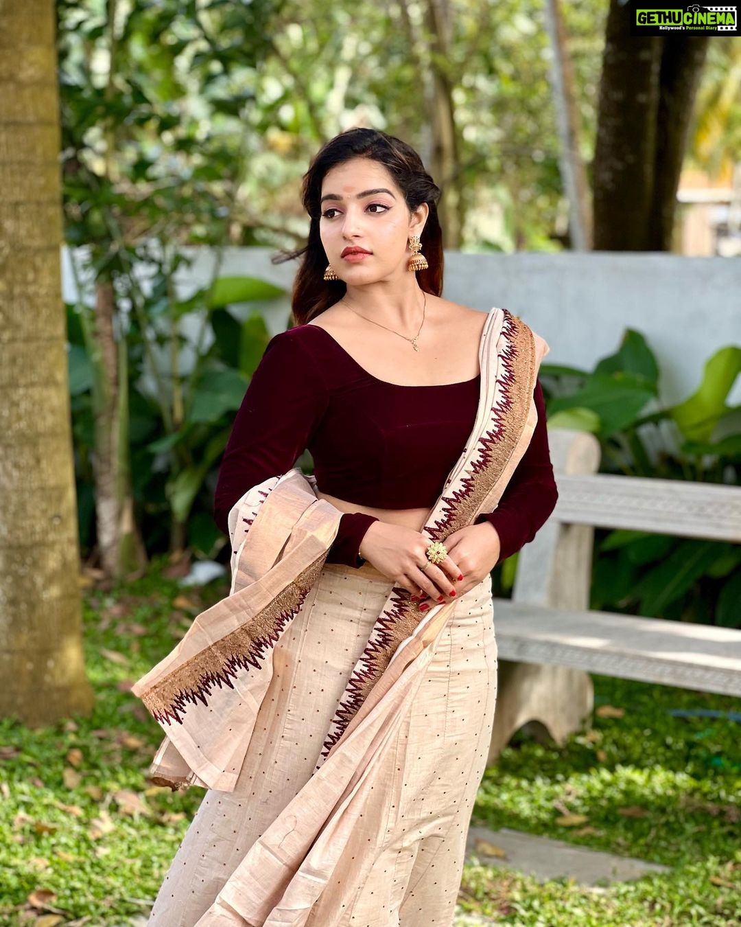 Malavika Menon - 58.5K Likes - Most Liked Instagram Photos