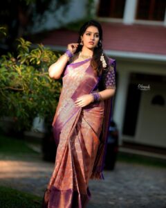 Malavika Menon Instagram - Tamil puthaandu nalvaazthukkal nanbarkale ☺️❤️✨ @dileepckphotography @aparna_vinod_mua