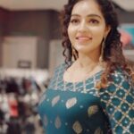 Malavika Menon Instagram – Are you on the look out for some trendy and fashionable wear for Vishu? 💥✨Look no further. @reliancetrends has this amazing festive collection with both Traditional and western wear, all picked out for you. Visit your nearest TRENDS showroom soon. 
Happy Vishu.✨🌈💥😍

#vishu2023 #happyvishu #vishuspecial #vishufashion #traditionalwear #reliancetrends