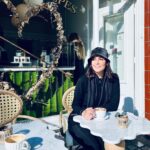 Mandana Karimi Instagram - “ If we don’t tell our own stories , no one else will “ London memories 🌷💕 . . . . #travel #mylife #london🇬🇧 #mandanakarimi London, United Kingdom