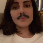 Mandana Karimi Instagram - Found the way to explain what’s happening to girls wearing hijab in Karnataka 🥲 You’re most welcome. Namastey 🙏 یه راهی پیدا کردم توضیح بدم به دخترانی که حجاب دارن چه اتفاقی میوفته تو هند. قابل شمارو نداشت ناماسته! 👋 #مانداکریمی #حجاب #هند #بالیوود #بازیگرزن #mandanakarimi #bollywood #hijab #karnataka #namaste #actress Mumbai, Maharashtra