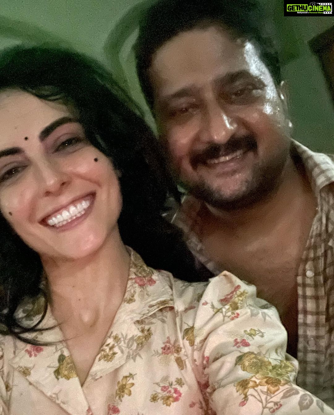 Mandana Karimi Instagram - Appreciation post ♥️ Took a small part ( I strongly believe there is no small or big jobs ( movies ) what’s important is the impact of your character in film and how makes the audience feel for your character ) wonderful movie #thar so grateful & humbled for all the love Ive received ♥️ if you haven’t seen it yet watch it on @netflix_in . Thank you @rajsingh_chaudhary for believing in me ♥️ thank you @shredevdube for your support on set while shooting the most difficult role THAT IVE EVER PLAYED ! I love you ♥️ Thank you @anilskapoor for believing that I could play Cheryl 🙌🏻♥️ Thank you @jitendrajoshi27 for being the best costar , thank you for your kind words on set , for your compassion and respect. and huge shout-out to the entire cast and crew “ @harshvarrdhankapoor @fatimasanashaikh @satishkaushik2178 @muktimohan @akfcnetwork @anuragkashyap10 @niveditabhattacharya.official artb @gautamkishanchandani @siddharthsoni @castingbay @kirti_gulyani @kunalsharma @ankita_cinesingh @dbhurji Mumbai - मुंबई
