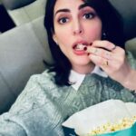 Mandana Karimi Instagram - “ If we don’t tell our own stories , no one else will “ London memories 🌷💕 . . . . #travel #mylife #london🇬🇧 #mandanakarimi London, United Kingdom