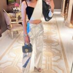 Mandana Karimi Instagram - I love internet and Instagram 😃 Found this gorgeous look randomly online by @cilvrstudio 🤩 P.S not a sponsor post , sharing with everyone who asked me about these 💣 pants 😉😏 You’re welcome 😇 #silver #pants #fashionstyle