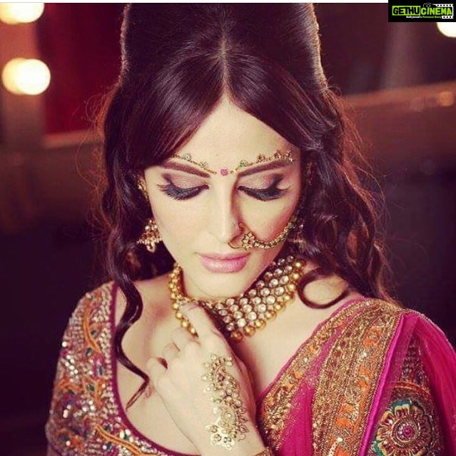 Mandana Karimi Instagram - Eid Mubarak 💫