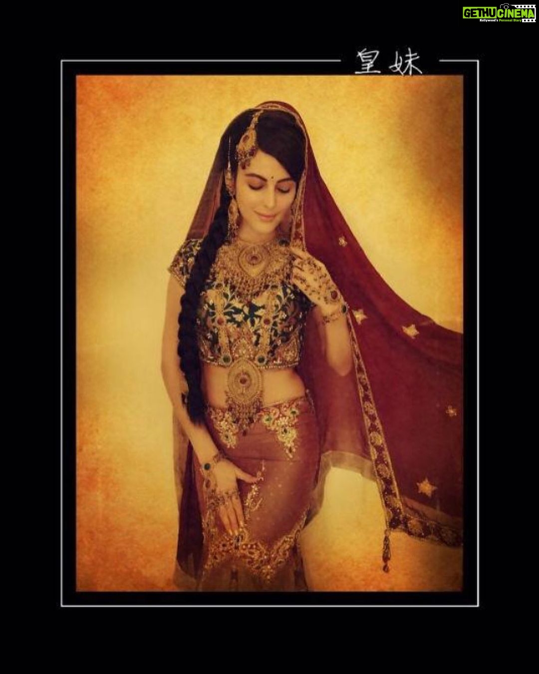 Mandana Karimi Instagram - When in #xuanzang I played Princess “ Rajyashri “The film is directed by #huojianqi and produced by #wongkarwai ☺️ #actor #fasinating #throwbackthursday #ماندانا_کریمی