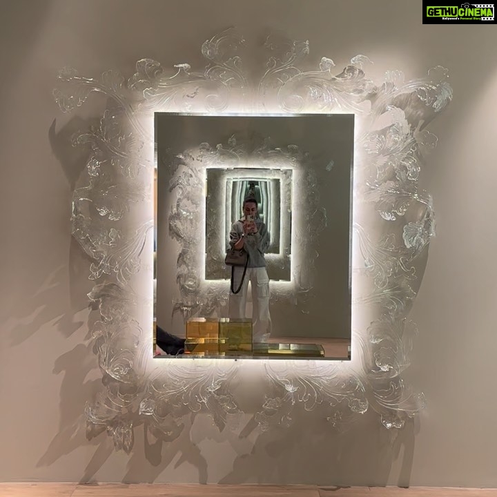 Mandana Karimi Instagram - Design week Milano ✨🫶 #salonedelmobile Milan, Italy