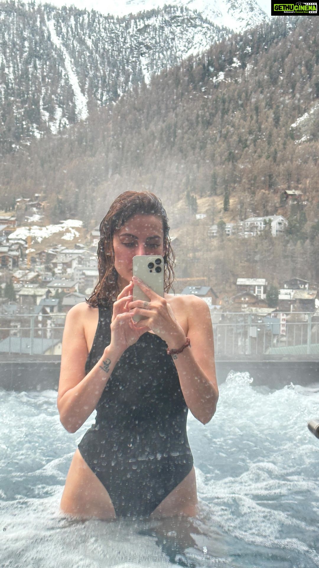 Mandana Karimi Instagram - Travel is the ultimate gift we can give ourselves, offering an education from the university of life. As I bid farewell to the magnificent destination of Zermatt, my heart is overflowing with gratitude and joy. Until we meet again, dear Zermatt 🫶❄️❤️ #snowwhite #holiday #zermatt
