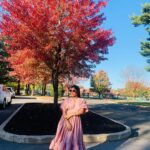 Mangli Instagram - Getting in to fall 🥰#Beautyofnature #newjersy #usa🇺🇸 @dahlia_label