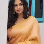 Manisha Eerabathini Instagram - Some BTS from our @aariah_by_sabbineni shoot 🎥 🌸 #Throwback Saree: @aariah_by_sabbineni @hsabbineni Photographer: @lakshmikanthyeluguri MUA: @maskmakeupartist Music: this bop by @urgirlpritt @dilushselva 🎶 Hyderabad