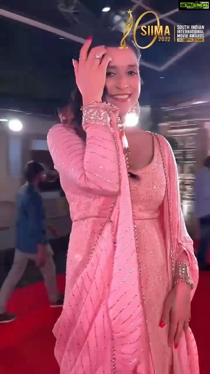 Mannara Instagram - @wolf777newsofficial @confidentgroupofficial @sky_exch_ @bharathicementofficial @marsgalaxyindia @hindwarehomes @lotmobilesofficial @southindiashopping @honer_homes @parleproducts @easemytrip @jwmarriottblr #10YearsofSIIMA #SIIMA2022 #SIIMA #Wolf777News #Wolf777SIIMAWeekEnd #ConfidentGroup #HonerRichmont #GalaxyChocolate #SkyExchnet #BharathiCement #LOTMobiles #Hindware #SouthIndiaShoppingMall #NVYTV #ParleFullToss #easemytrip