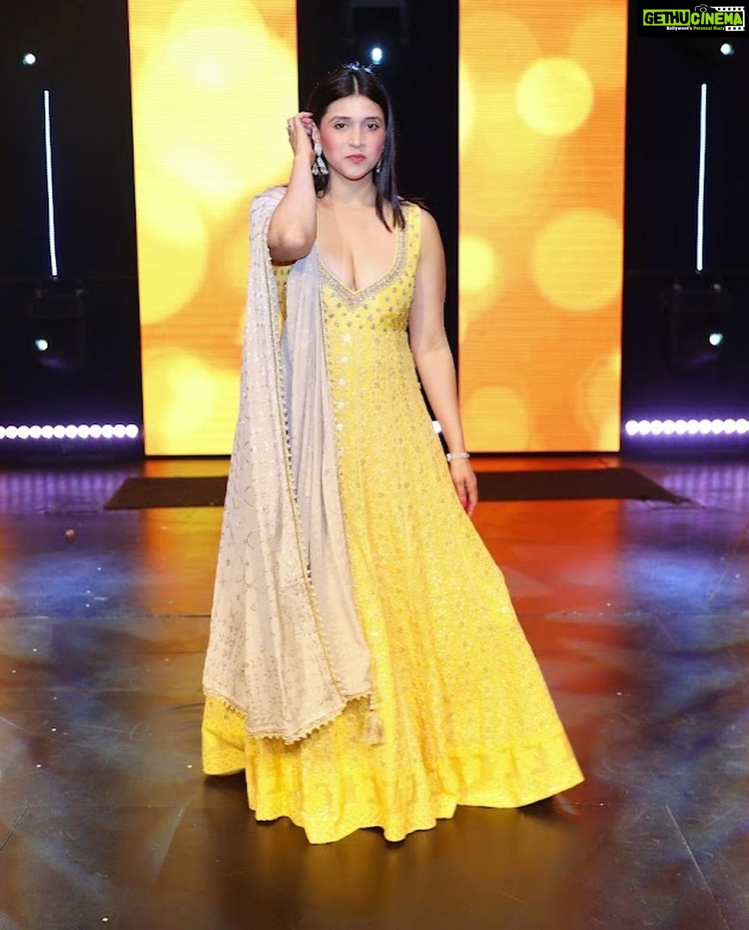 Mannara - 22K Likes - Most Liked Instagram Photos