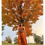 Mannara Instagram - The ‘Fall’ of Love 🍁🍂🫶 United States