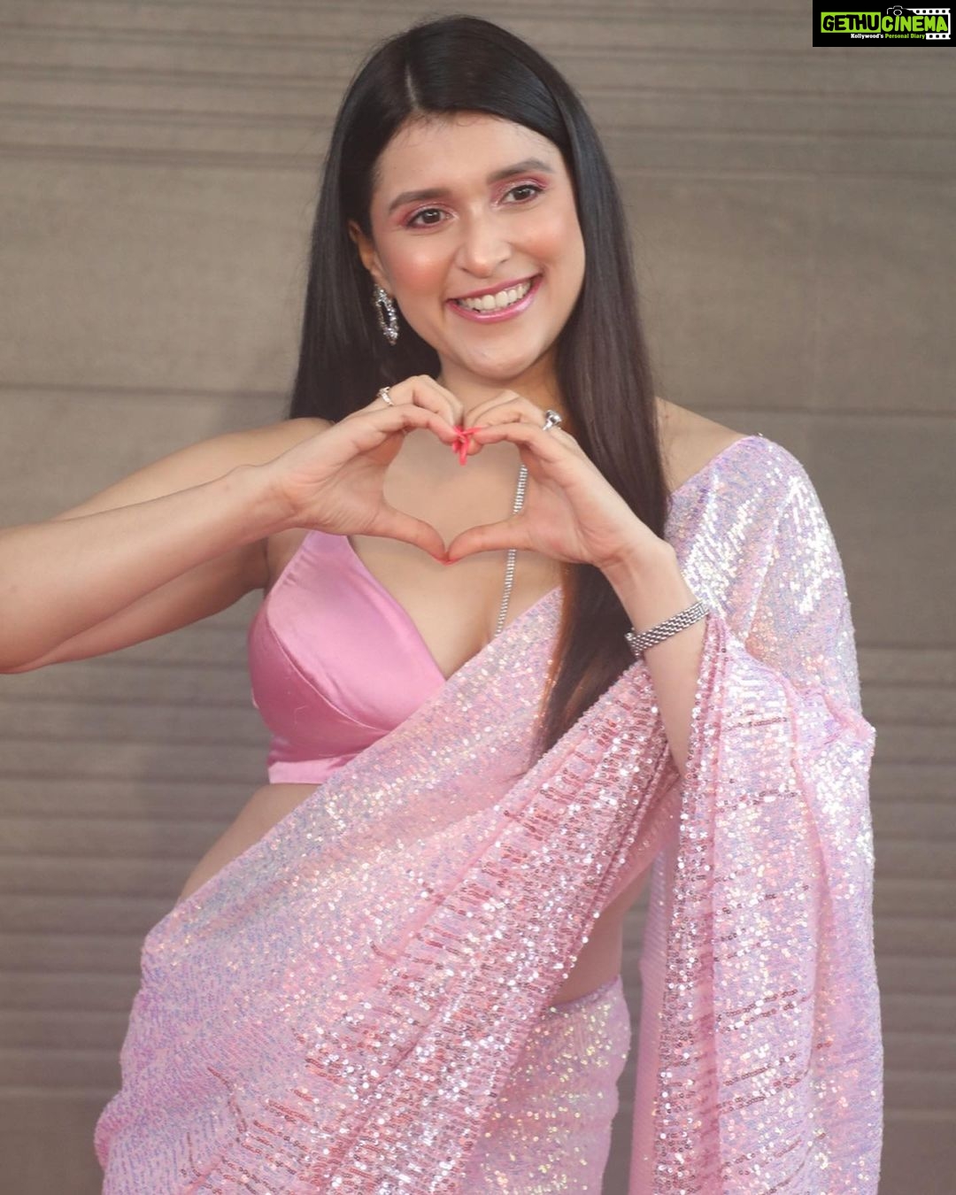 Mannara - 21.3K Likes - Most Liked Instagram Photos