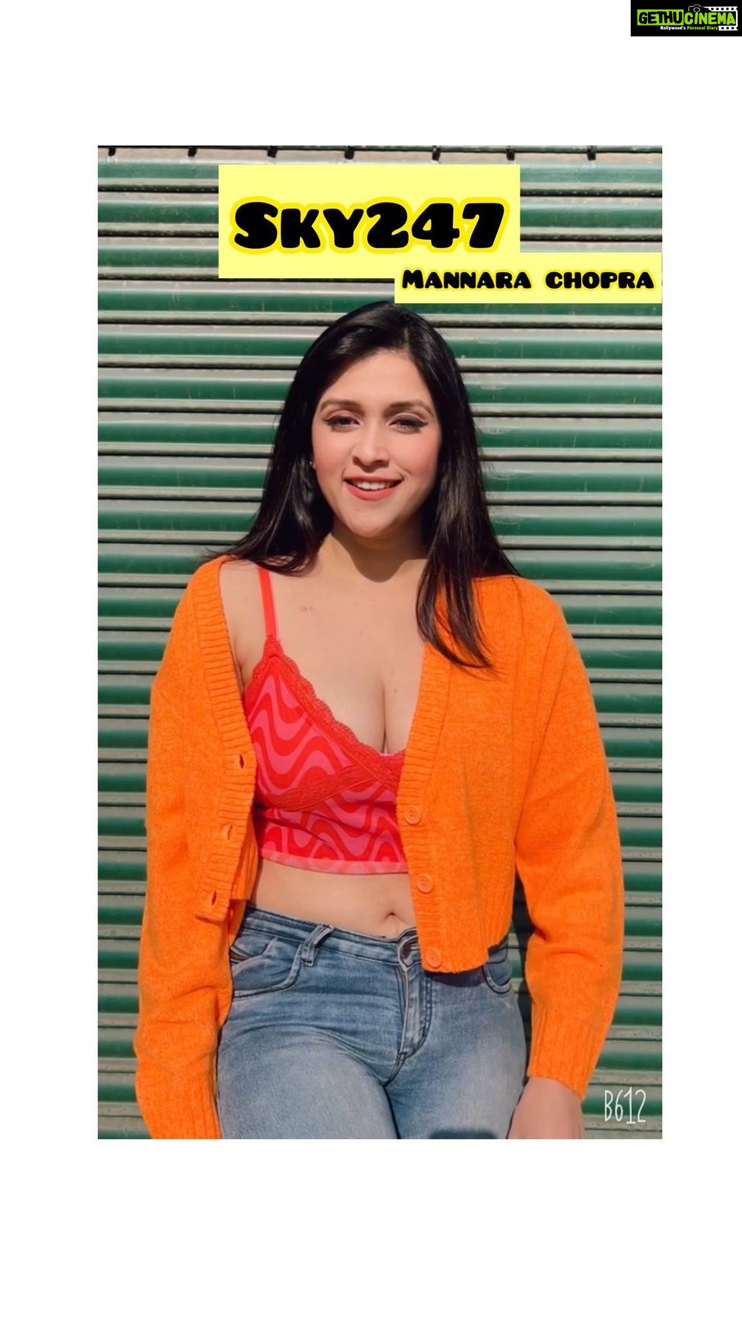 Mannara Instagram - Hello 👋 NYC Location - #timessquare