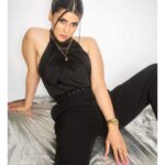 Mannara Instagram - Outfit & Jewellery: @designerdreamcollection 📸 : @chinthuu_klicks MUA : @pixelperfectmakeup_visali Anjali phougat from @designerdreamcollection styled me in her monochrome outfit and jewellery during my usa trip. I am proud of her incredible styling and would like to congratulate anjali for her success in Cannes film festival and her support for diversity & inclusion in usa. I wish her all the best for her recycle fabric project in her upcoming NYFW show and all her future endeavors. If you are looking for great designer and styling do follow her page on facebook and instagram @designerdreamcollection to see her great work. Shop on her website https://www.designer-dc.com https://anjaliphougat.com #ad
