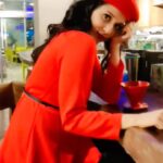 Mannara Instagram - Cookies n cream 🍭 Chocolate n treats 🎄🎊❤️🎁 Merry times ;Happy holidays 🪄