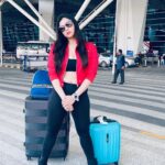Mannara Instagram - Travel on the cards #flyingtoNYagain