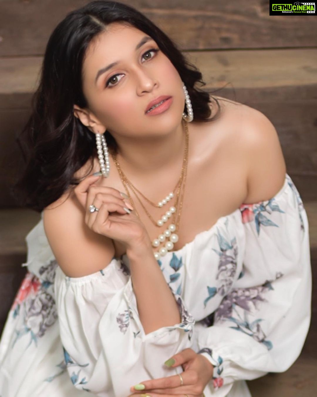 Mannara - 13.9K Likes - Most Liked Instagram Photos