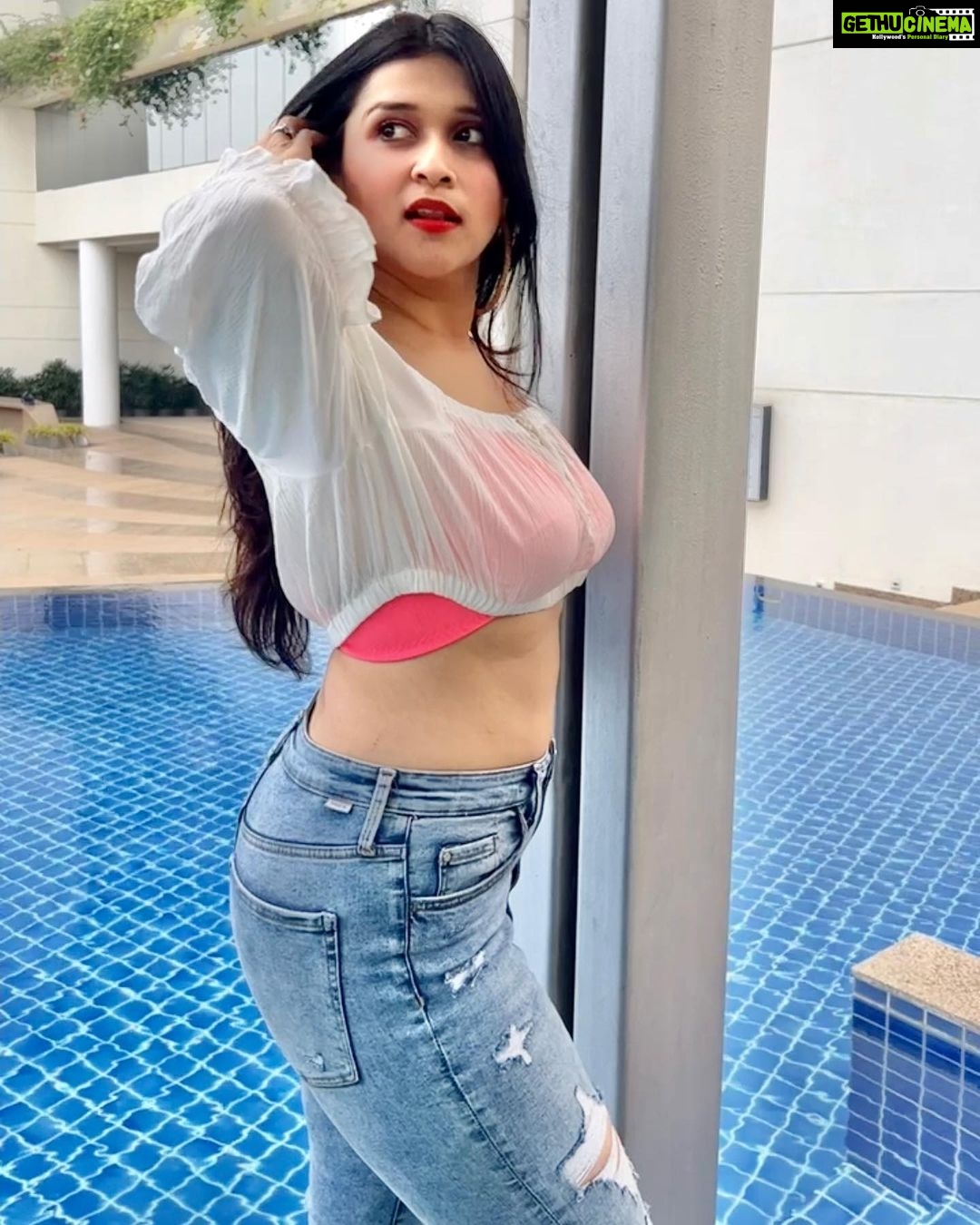 Mannara - 14.7K Likes - Most Liked Instagram Photos