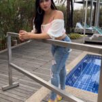 Mannara Instagram -
