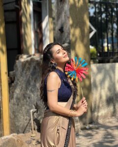 Mansi Srivastava Instagram - 2023 ki Pehli Aesthetic type ki photos 😅❤️‍🔥

Courtesy @snehadchauhan1702 😎