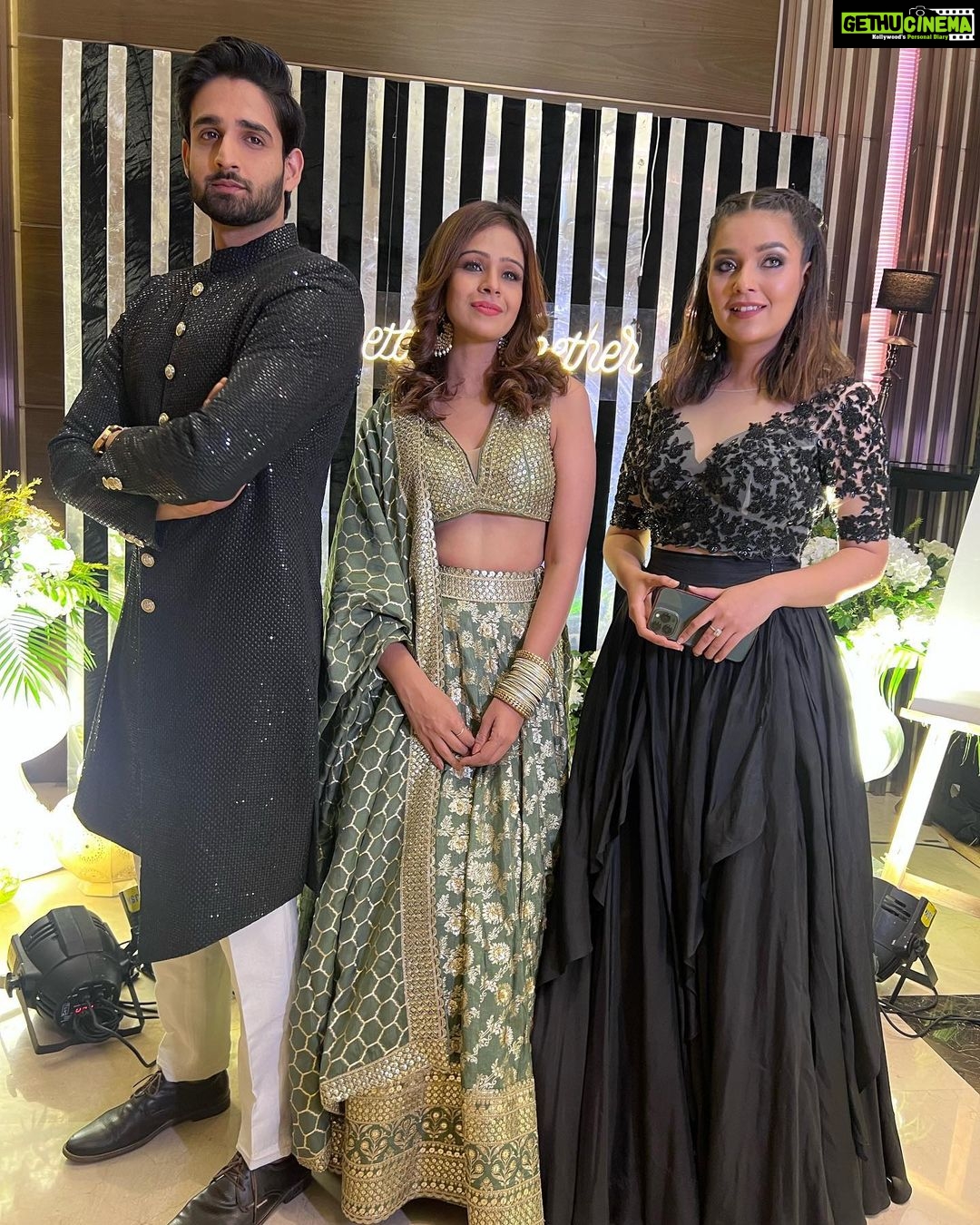 Mansi Srivastava - 32.1K Likes - Most Liked Instagram Photos