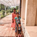 Mansi Srivastava Instagram - Home 🏡 away from home With @saffronstays 📍 Casa de Familia, Karjat Sharing some precious moments from the #crazytrip 🐒😃😽