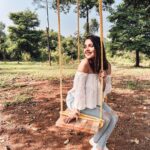 Mansi Srivastava Instagram - Home 🏡 away from home With @saffronstays 📍 Casa de Familia, Karjat Sharing some precious moments from the #crazytrip 🐒😃😽