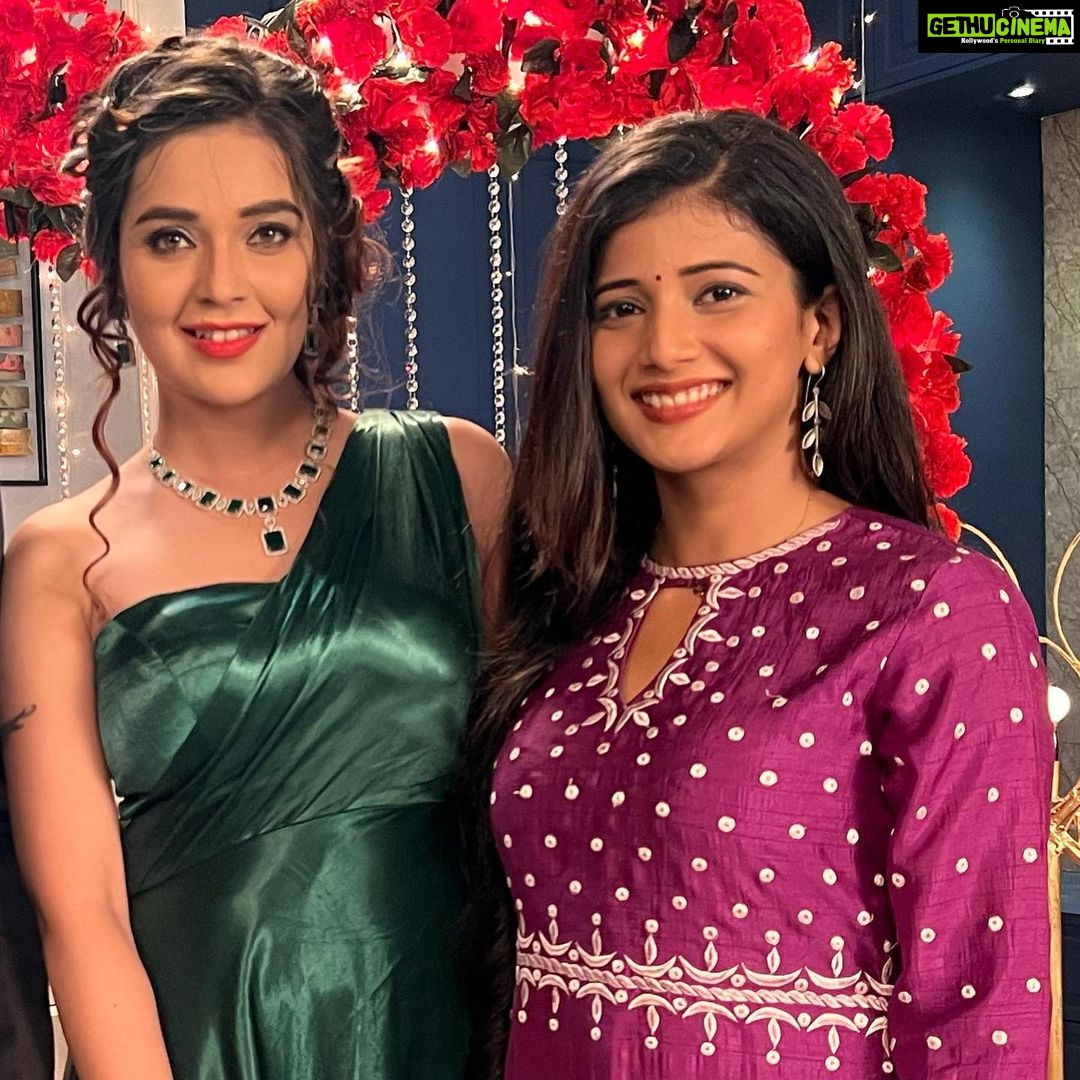 Mansi Srivastava - 35.2K Likes - Most Liked Instagram Photos