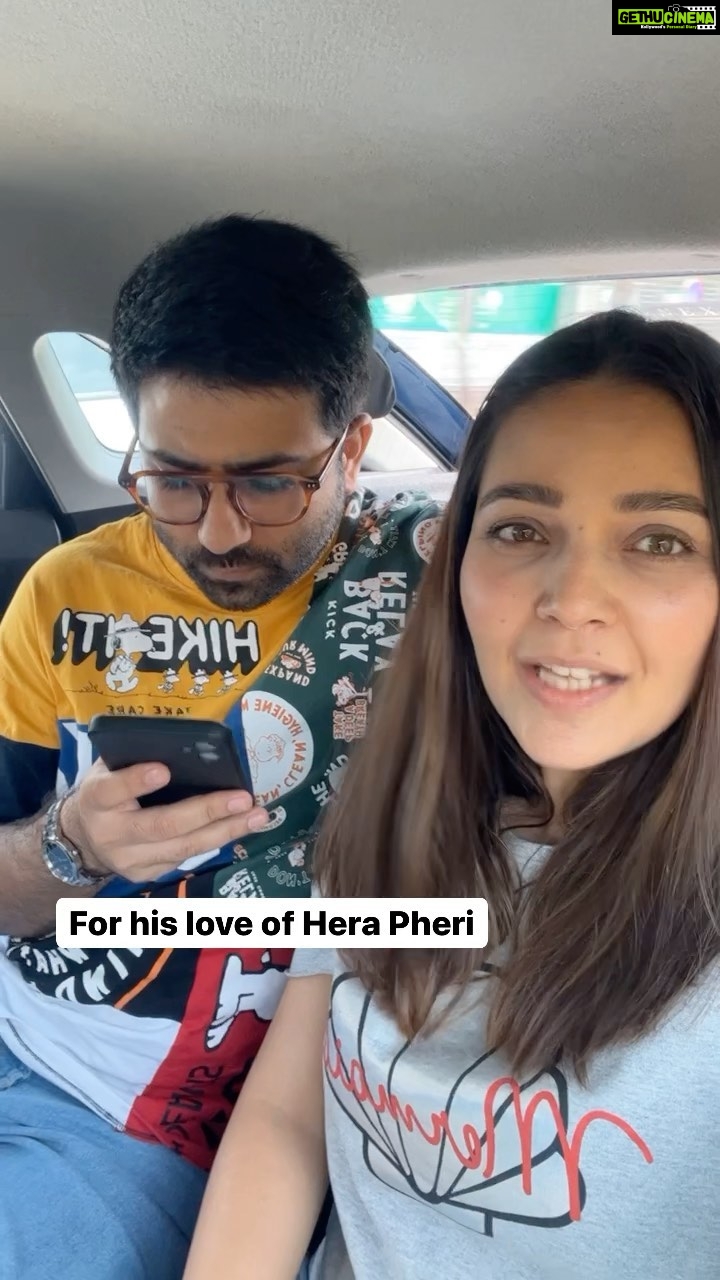 Mansi Srivastava Instagram - This one for his love for #herapheri Movie and #baburao Mumbai - मुंबई