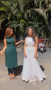 Mansi Srivastava Instagram - Uff mere dil me🙈🌻✨💃