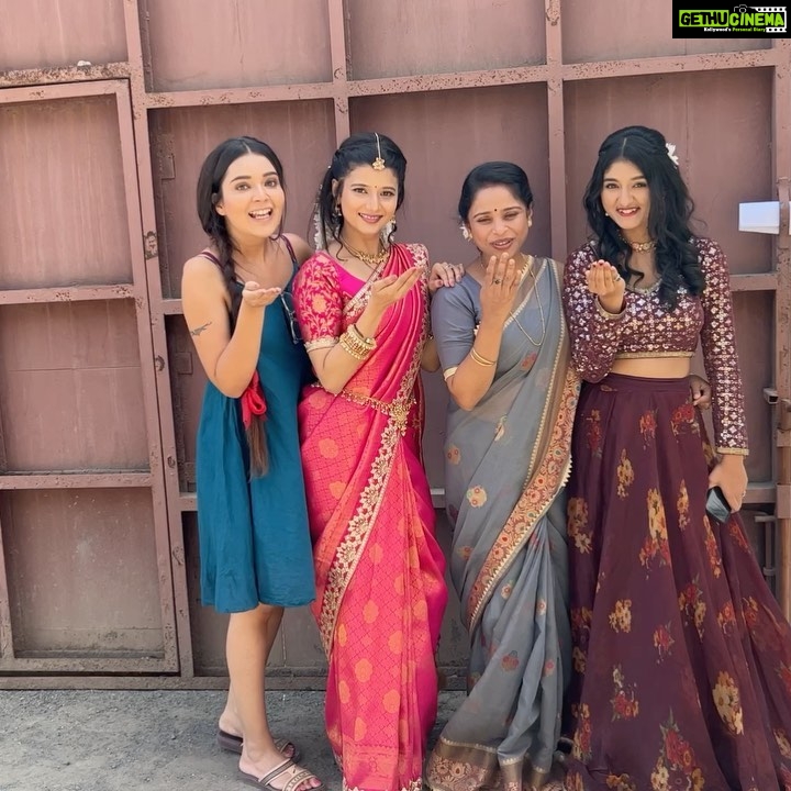 Mansi Srivastava - 22.5K Likes - Most Liked Instagram Photos