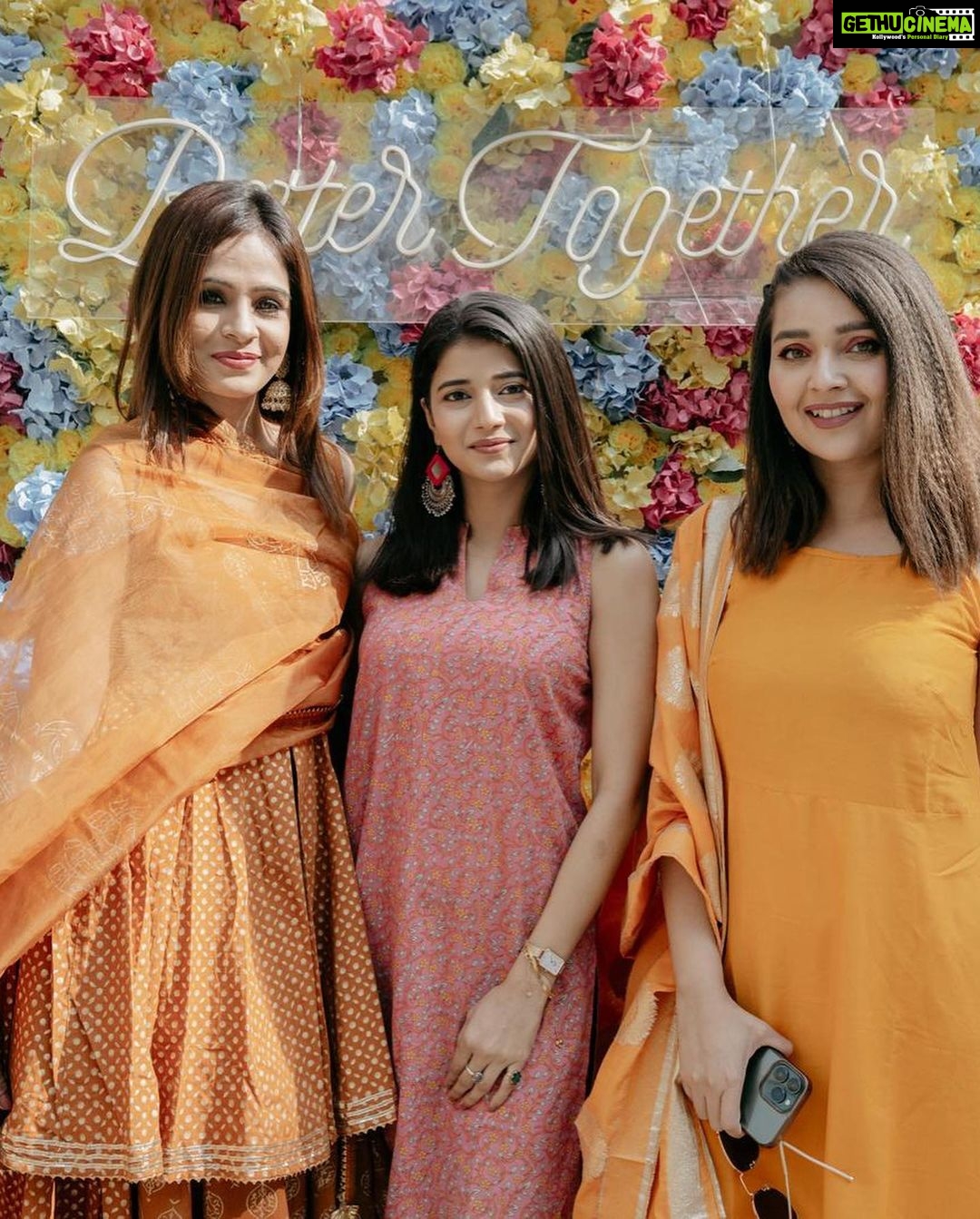 Mansi Srivastava - 43K Likes - Most Liked Instagram Photos