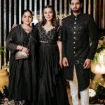 Mansi Srivastava Instagram - How amazinh is the new face scanning system wedding photographers have 😀 kudos to @delhivelvet for the amazing photography and easy way out to find our pics . . All the beautiful memories of @nakhreywala and @aslijyotisharma wedding just became refreshed again ❤️❤️❤️😇😇😇