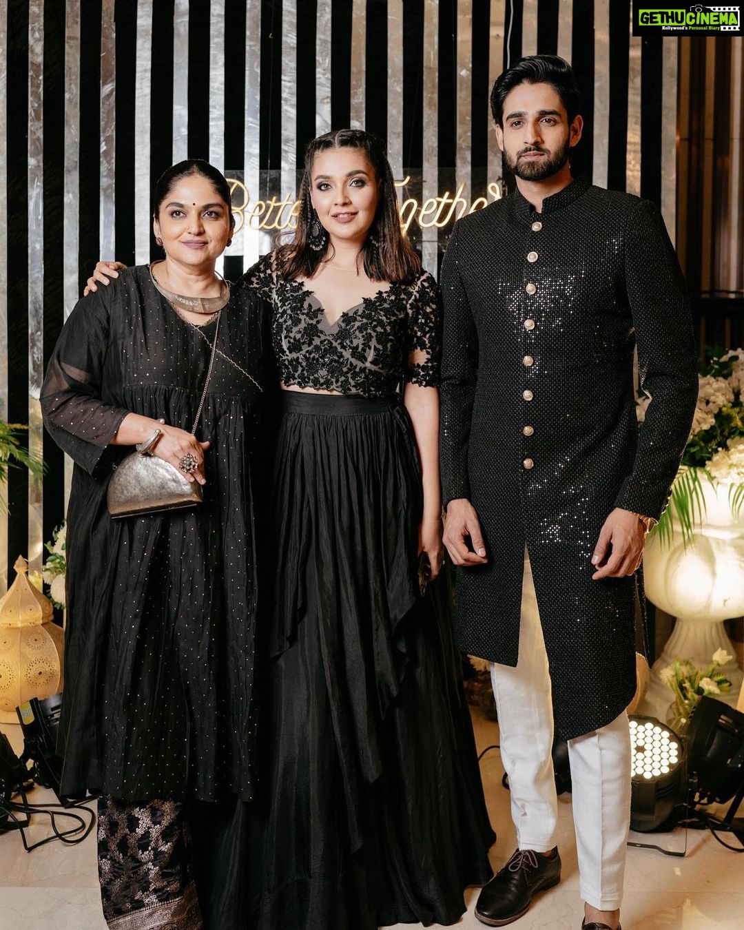 Mansi Srivastava - 43K Likes - Most Liked Instagram Photos