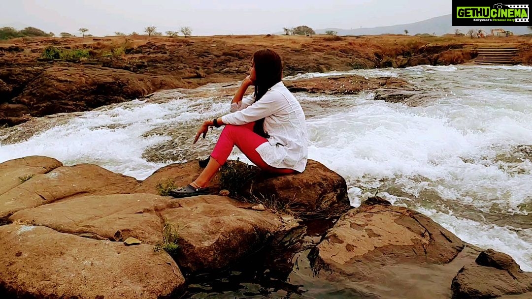 Mayuri Deshmukh Instagram - 🍁🍂🍁 .. 📸 @omprakash_shinde 🍁