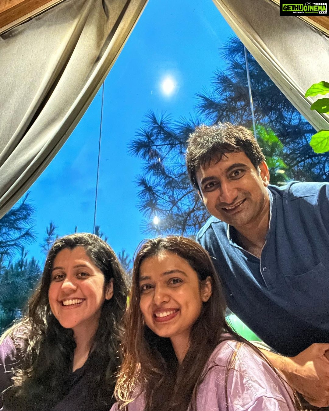 Mayuri Deshmukh Instagram - Appreciation post for the last beautiful 18 days!!🌸 @inscapedesigners : Thank you for creating and executing an incredible itinerary that gave us such varied and mind blowing experiences. Love you Phoever 😉😘😘😘 @equine.aviatrix : Yashu you were God sent for me filling in exactly where needed❤️🤗... You’ve earned a fan Captain 👩✈️ .. @chiragm2211 : My amazing Chiii, thank you for being the nicest guy on this planet…love you loads buffalo 🐃 🤗❤️ It was a much much needed rejuvenation and you all just made it special!! 🥂to the beautiful times together!!! Much love ❤️❤️❤️