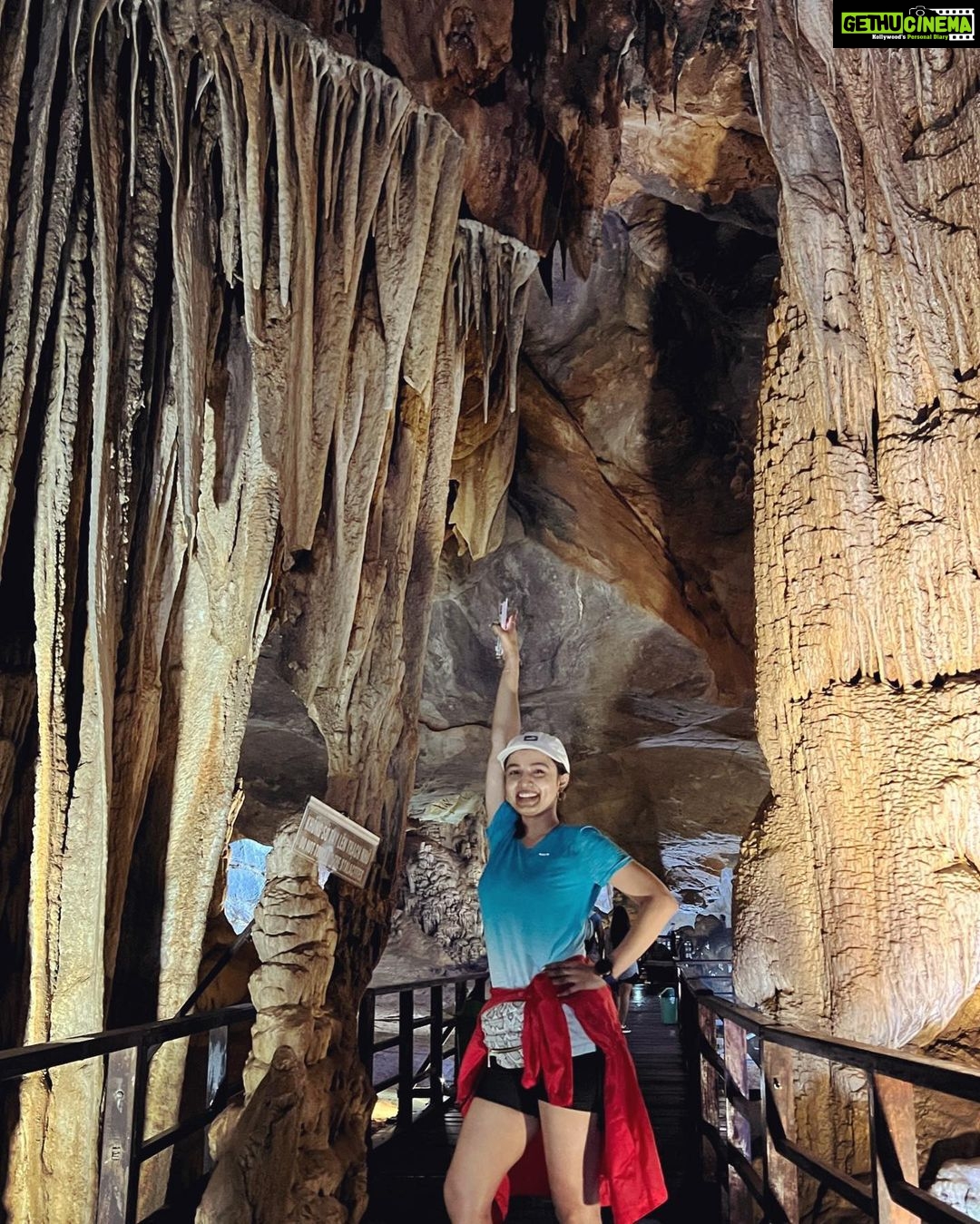 Mayuri Deshmukh Instagram - 🇻🇳 … Part 3🌸🌨💚 Phong Nha - Thiên Hạ Đệ Nhất Động