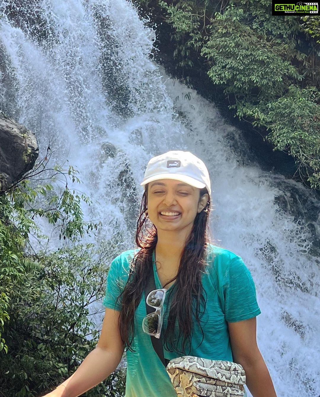 Mayuri Deshmukh Instagram - 🇻🇳 … Part 3🌸🌨💚 Phong Nha - Thiên Hạ Đệ Nhất Động