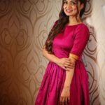 Mayuri Deshmukh Instagram - मनमोहक 🌟 Gorgeous Khun outfit @kautuka_couture 💜📸 by my lovely @__shivanisurve__ 💜 Hair makeup by @neetaamakeovers 💜