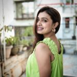 Mayuri Deshmukh Instagram - "" u k i y o"" - Living in the moment 🌿 .. .. Photography : @happygraph.in @lalitghag09