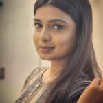 Mayuri Deshmukh Instagram - 💙 PC: @sumbul_touqeer