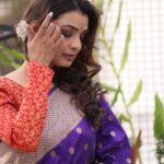 Mayuri Deshmukh Instagram - 📸 @__shivanisurve__ 💜 💄 @snehal_makeover 💜 🥻 @tanishqpaithani 💜