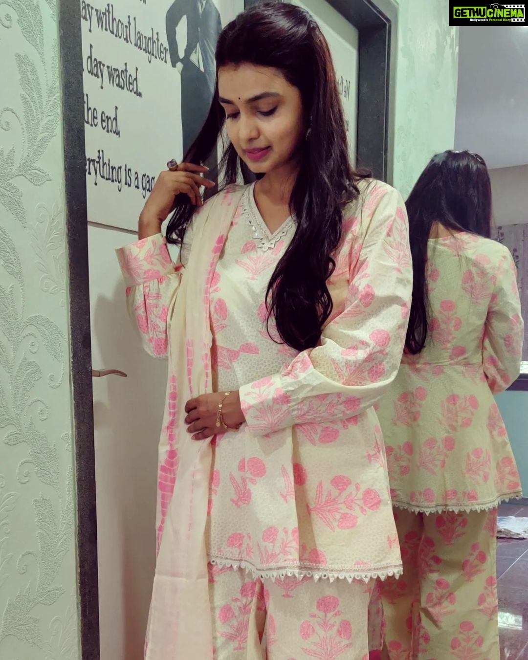 Mayuri Deshmukh Instagram - 💮Summer Ready @labelnihaar 🌸🌸