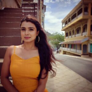 Mayuri Deshmukh Instagram - One Sunny Afternoon🌞
Few Good pics🧡